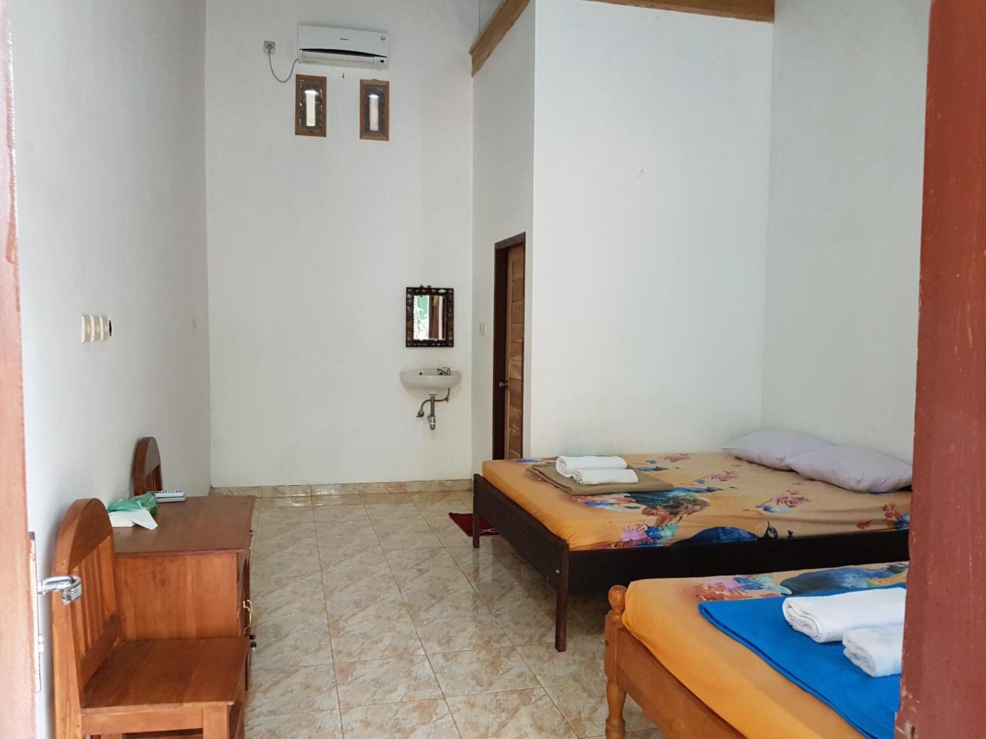 Pasanggaran Red Island Bungalows חדר תמונה