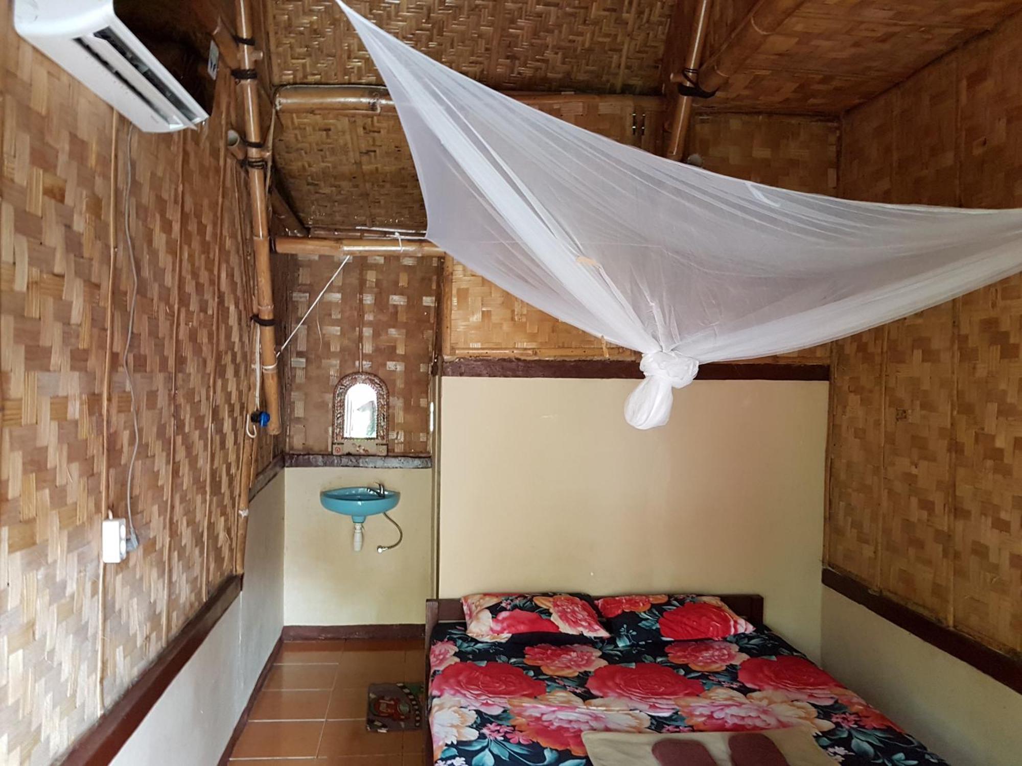 Pasanggaran Red Island Bungalows חדר תמונה