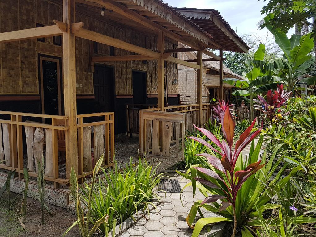 Pasanggaran Red Island Bungalows מראה חיצוני תמונה