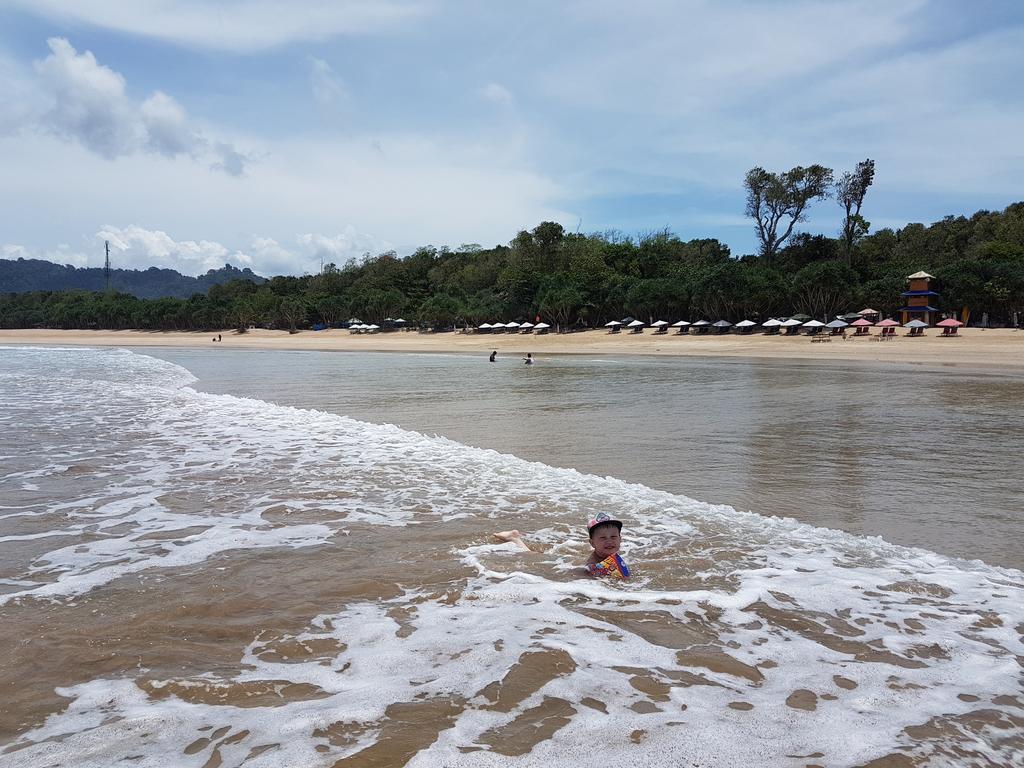 Pasanggaran Red Island Bungalows מראה חיצוני תמונה
