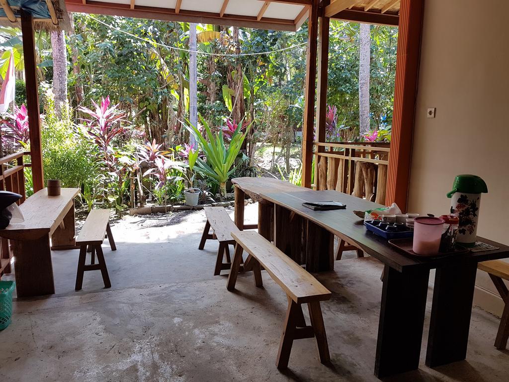 Pasanggaran Red Island Bungalows מראה חיצוני תמונה
