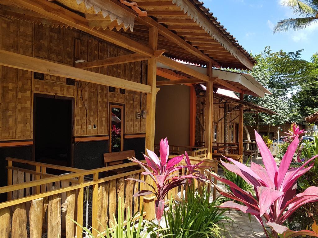 Pasanggaran Red Island Bungalows מראה חיצוני תמונה