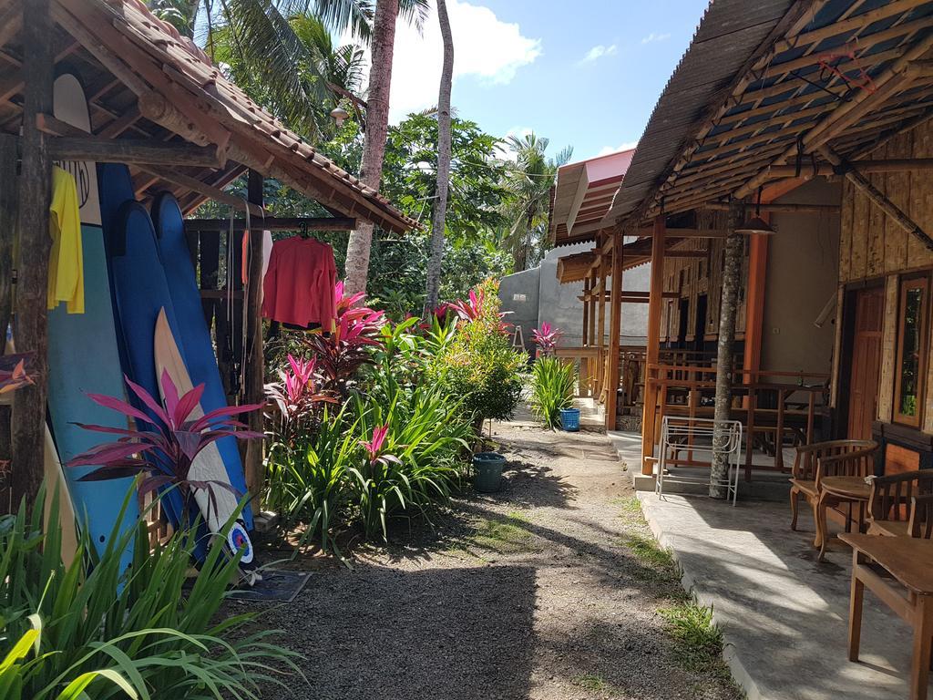 Pasanggaran Red Island Bungalows מראה חיצוני תמונה